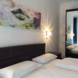 Hotel52 Bergheim